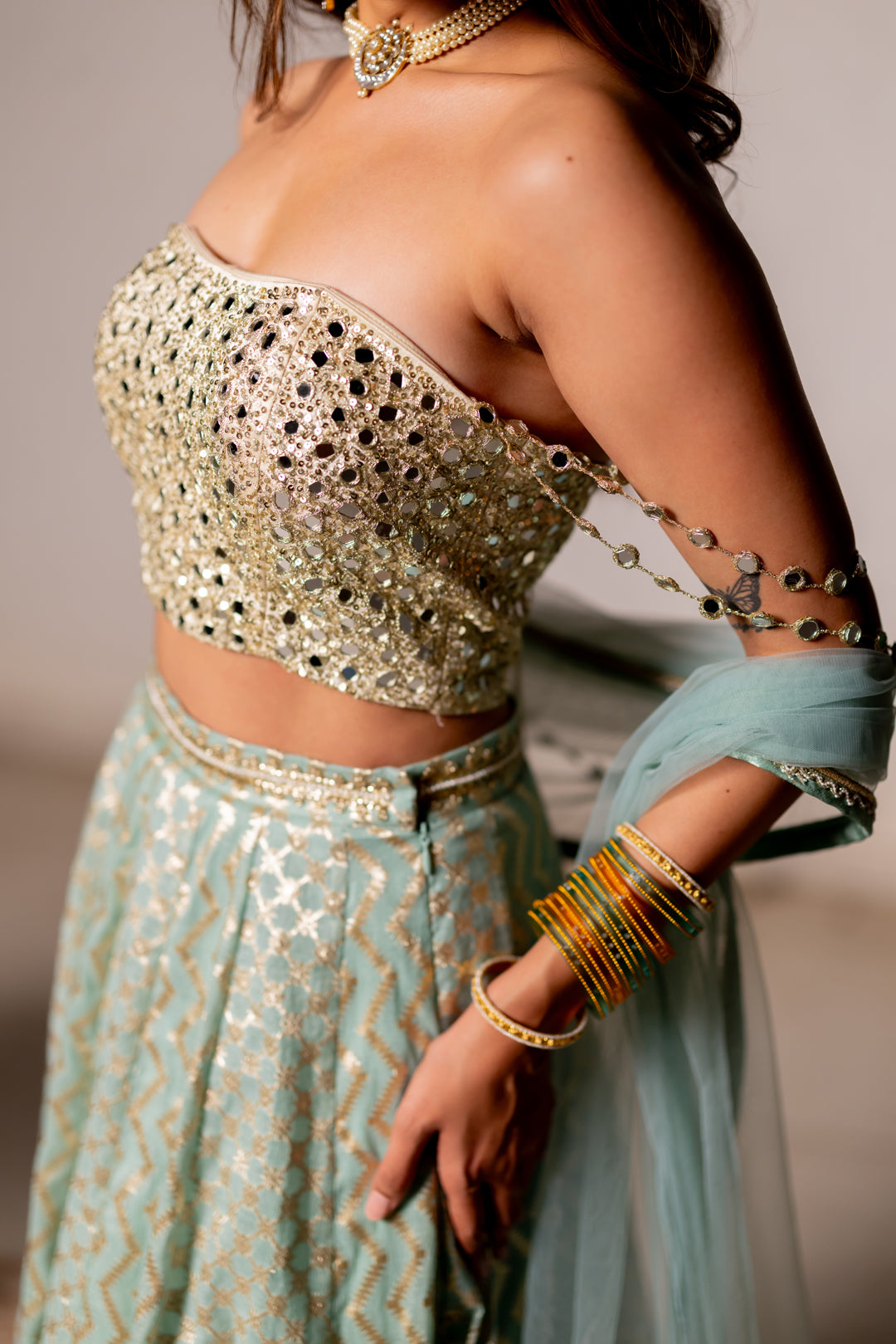 Aaina Corset
